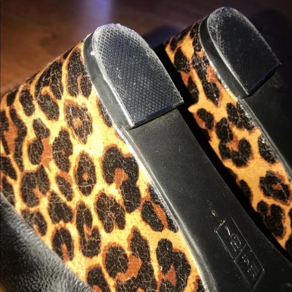A2 Aerosoles Leopard Cheetah Print Wedge Heels 8 - Picture 6 of 8